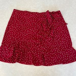XL women’s wrap skirt. Smoke free home.